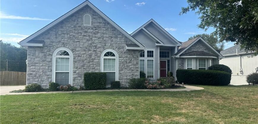 15605 Meadow Court, Platte City, MO 64079