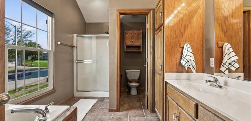 9101 NE 109th Terrace, Kansas City, MO 64157