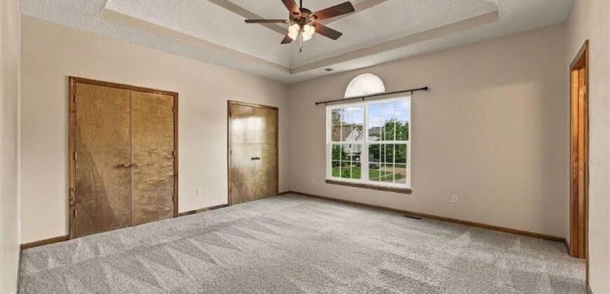 9101 NE 109th Terrace, Kansas City, MO 64157