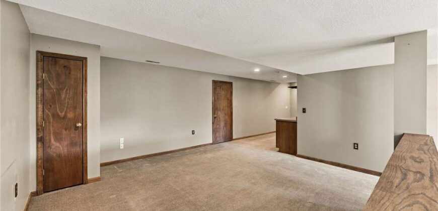 9101 NE 109th Terrace, Kansas City, MO 64157