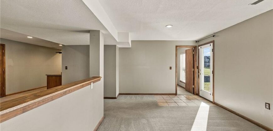 9101 NE 109th Terrace, Kansas City, MO 64157