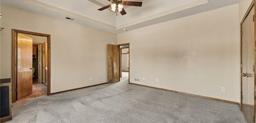 9101 NE 109th Terrace, Kansas City, MO 64157