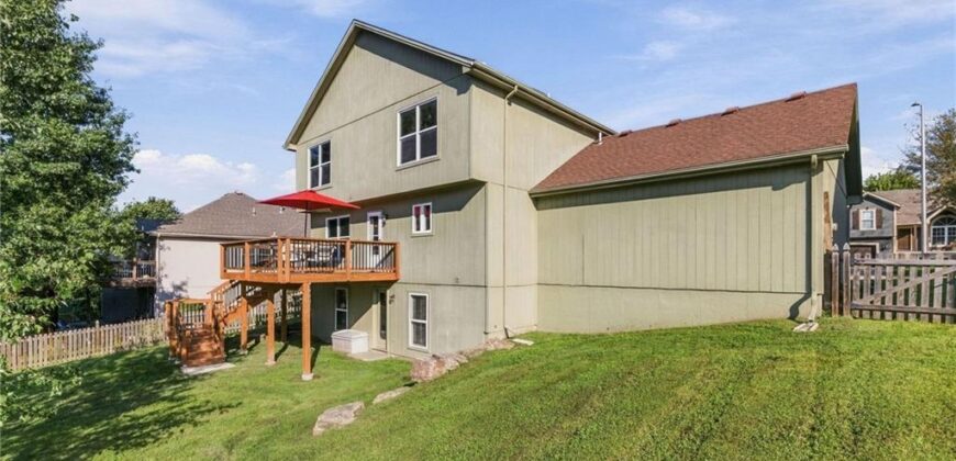 9101 NE 109th Terrace, Kansas City, MO 64157