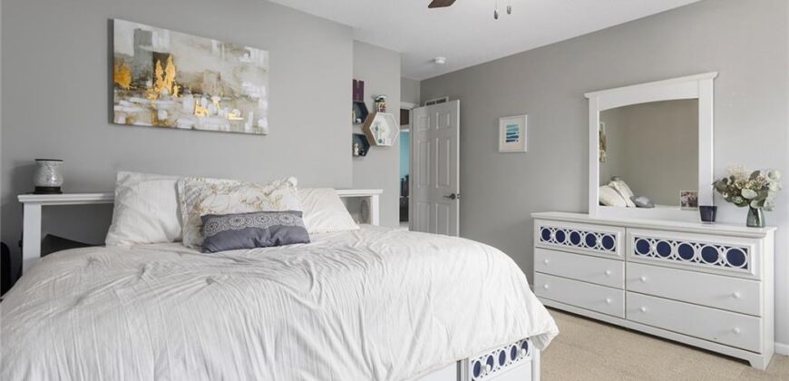 1533 Canterbury Lane, Liberty, MO 64068