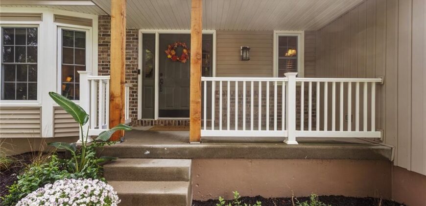 1533 Canterbury Lane, Liberty, MO 64068