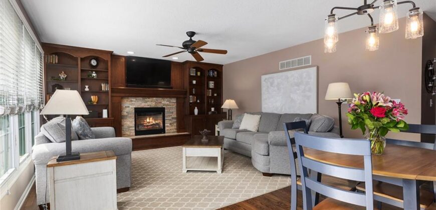1533 Canterbury Lane, Liberty, MO 64068