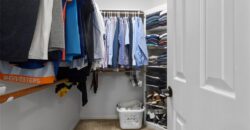 1533 Canterbury Lane, Liberty, MO 64068
