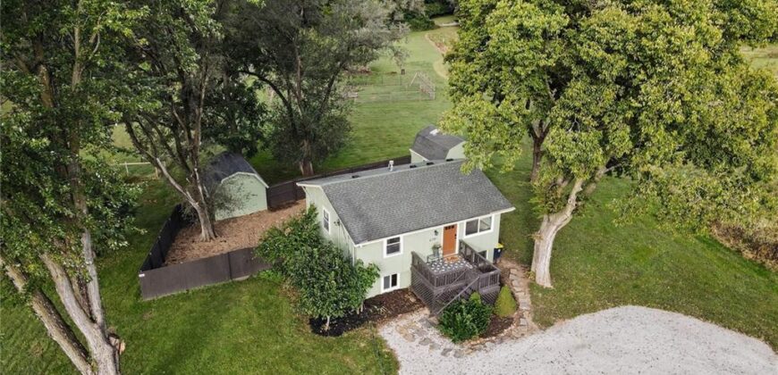 6310 NW Waukomis Drive, Kansas City, MO 64151