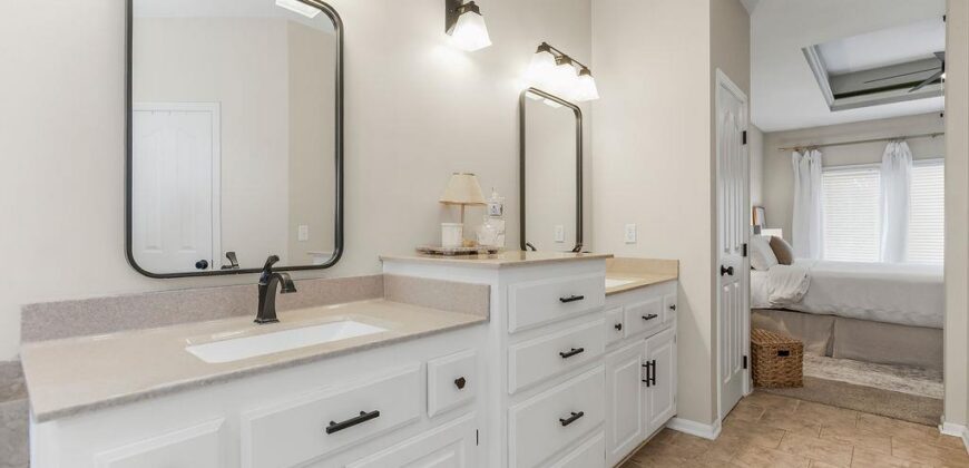 1104 White Birch Street, Liberty, MO 64068