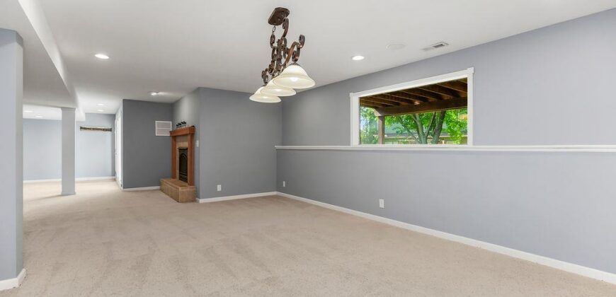1104 White Birch Street, Liberty, MO 64068
