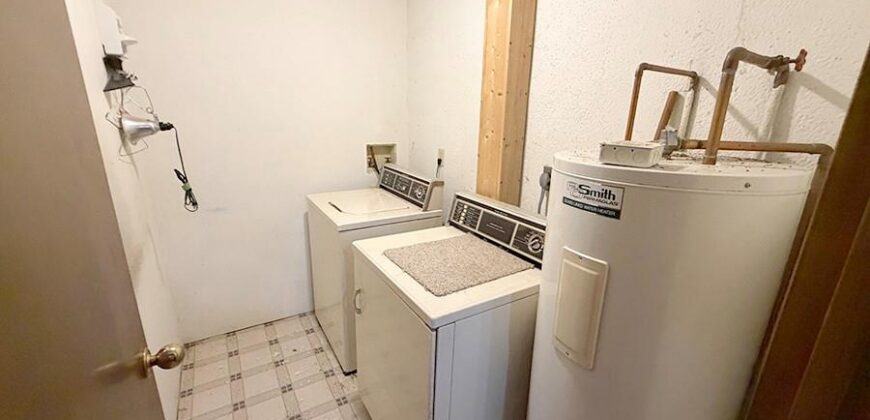 1405 Lynwood Court, Liberty, MO 64068