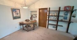1405 Lynwood Court, Liberty, MO 64068
