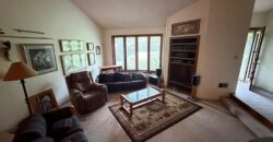 1405 Lynwood Court, Liberty, MO 64068