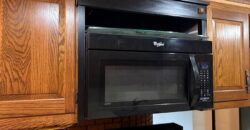 1405 Lynwood Court, Liberty, MO 64068