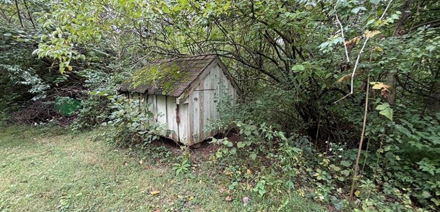 1405 Lynwood Court, Liberty, MO 64068
