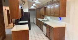 1405 Lynwood Court, Liberty, MO 64068