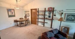 1405 Lynwood Court, Liberty, MO 64068