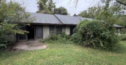 1405 Lynwood Court, Liberty, MO 64068