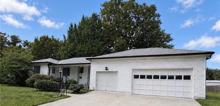 216 Moss Avenue, Liberty, MO 64068