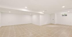 10106 NW Mirror Lake Drive, Kansas City, MO 64152