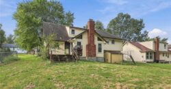 10106 NW Mirror Lake Drive, Kansas City, MO 64152