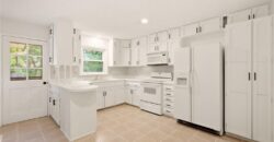 10106 NW Mirror Lake Drive, Kansas City, MO 64152
