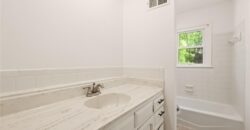 10106 NW Mirror Lake Drive, Kansas City, MO 64152