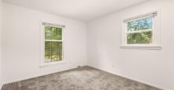 10106 NW Mirror Lake Drive, Kansas City, MO 64152