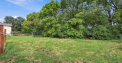 10106 NW Mirror Lake Drive, Kansas City, MO 64152