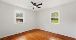 2404 NE Shady Lane Drive, Gladstone, MO 64118