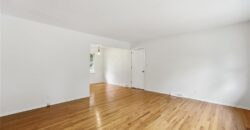 2404 NE Shady Lane Drive, Gladstone, MO 64118