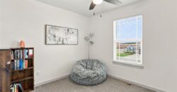 11718 N Manning Avenue, Kansas City, MO 64157