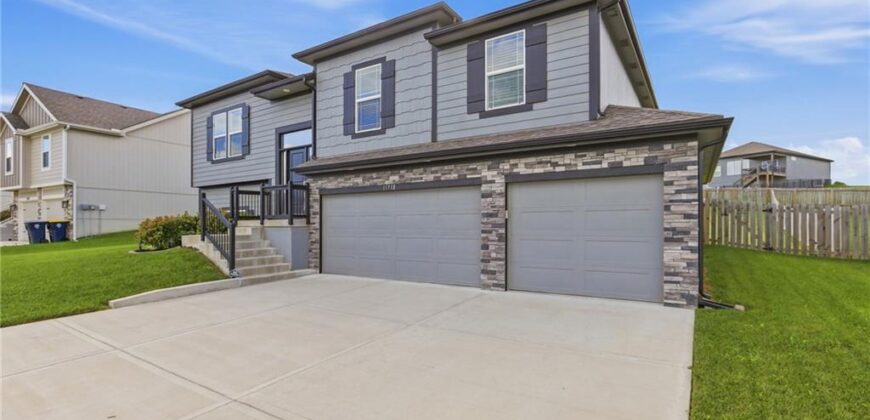 11718 N Manning Avenue, Kansas City, MO 64157