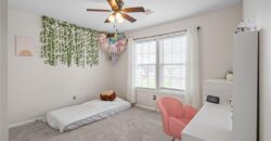11404 N Bristol Avenue, Kansas City, MO 64156