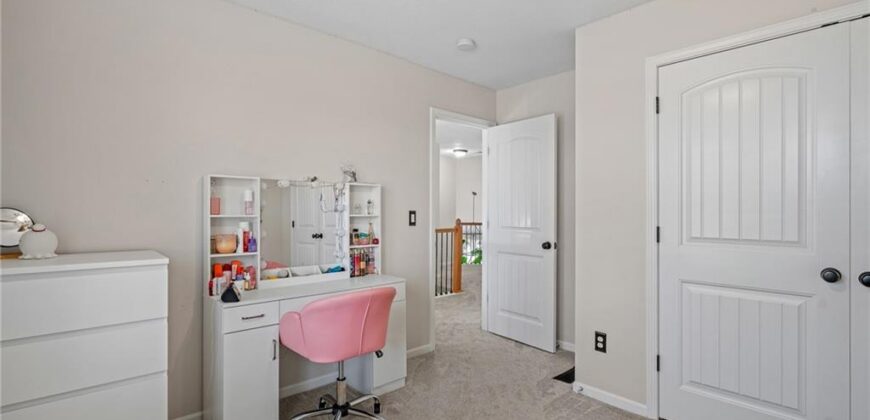 11404 N Bristol Avenue, Kansas City, MO 64156