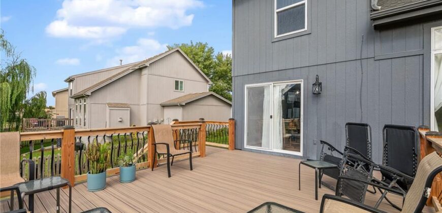 11404 N Bristol Avenue, Kansas City, MO 64156