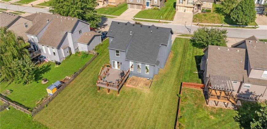 11404 N Bristol Avenue, Kansas City, MO 64156