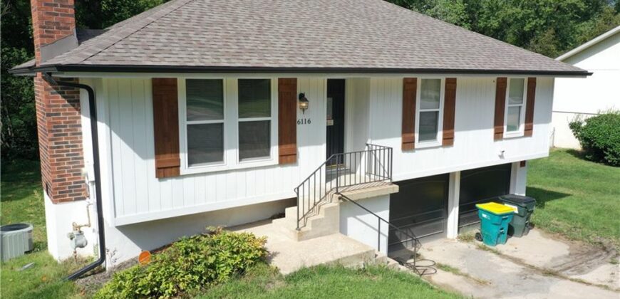 6116 N Broadway Street, Gladstone, MO 64118