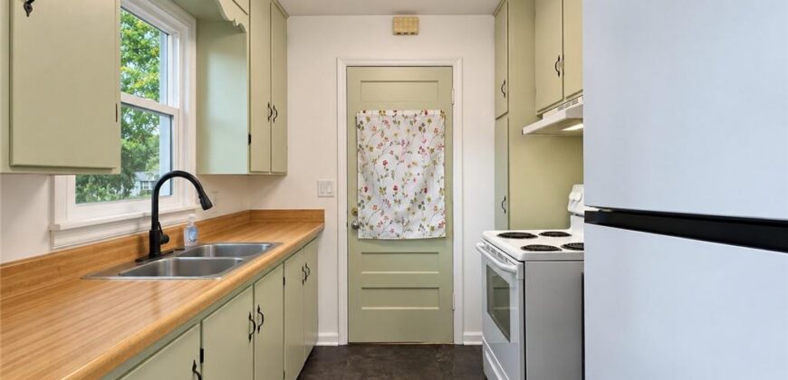1201 NE 76th Terrace, Kansas City, MO 64118