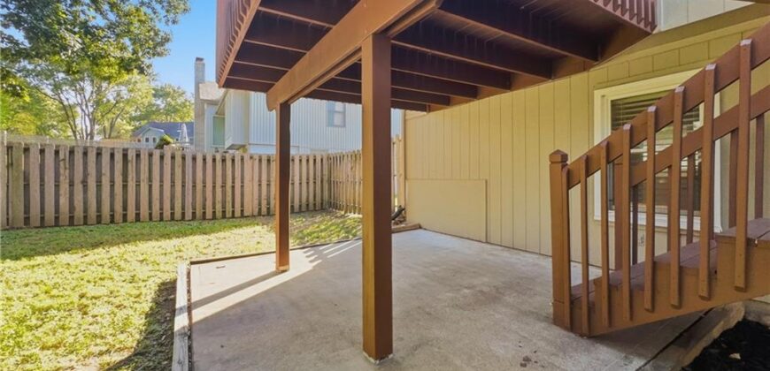 6901 N Lydia Avenue, Gladstone, MO 64118