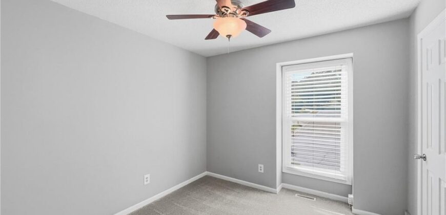 6901 N Lydia Avenue, Gladstone, MO 64118