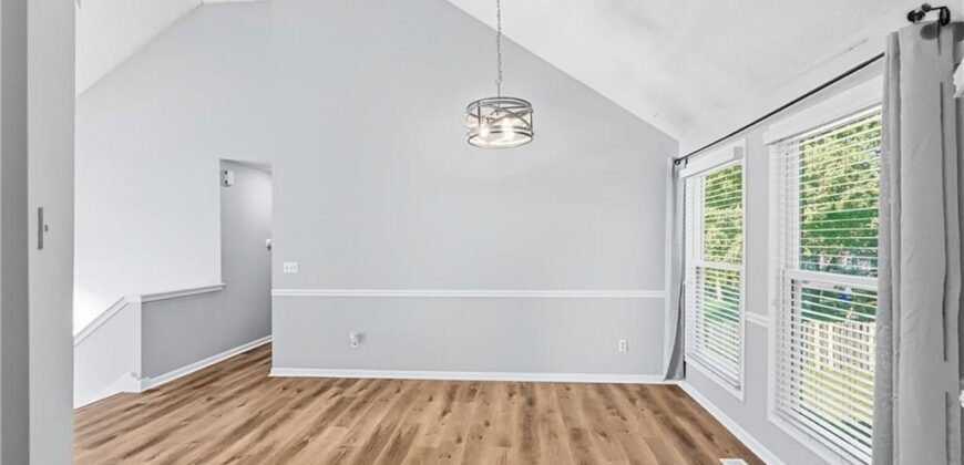 6901 N Lydia Avenue, Gladstone, MO 64118