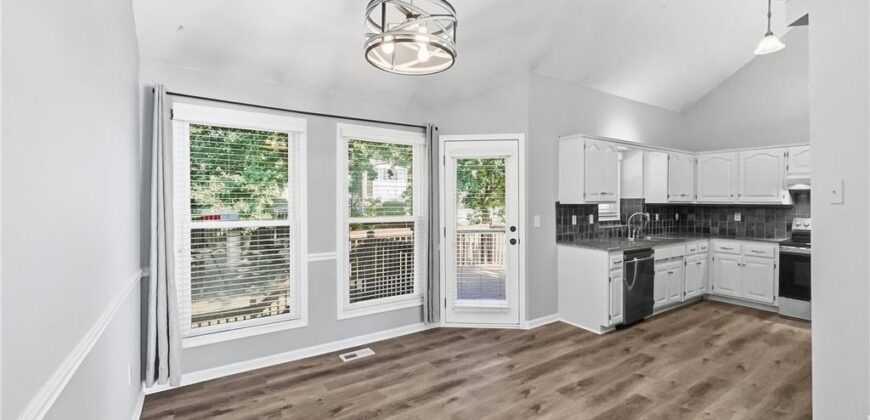 6901 N Lydia Avenue, Gladstone, MO 64118