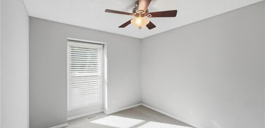 6901 N Lydia Avenue, Gladstone, MO 64118