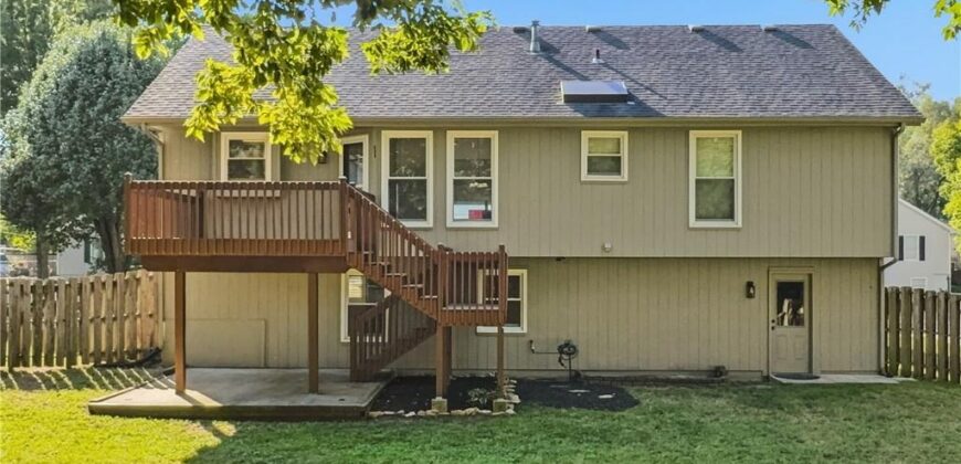 6901 N Lydia Avenue, Gladstone, MO 64118