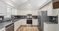 6901 N Lydia Avenue, Gladstone, MO 64118