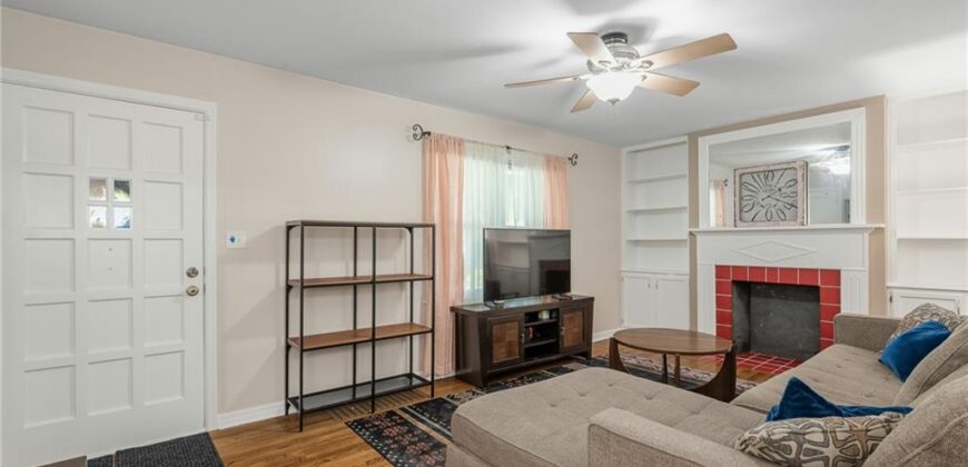 2308 NE 52nd Terrace, Kansas City, MO 64118