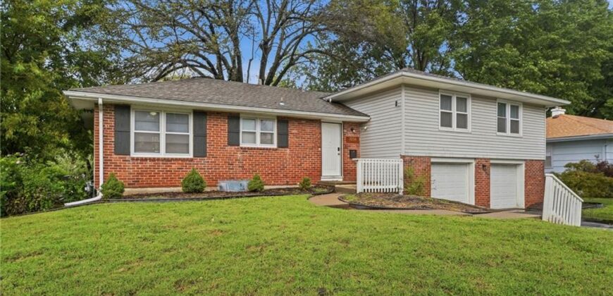 3238 N Chippewa Drive, Kansas City, MO 64116