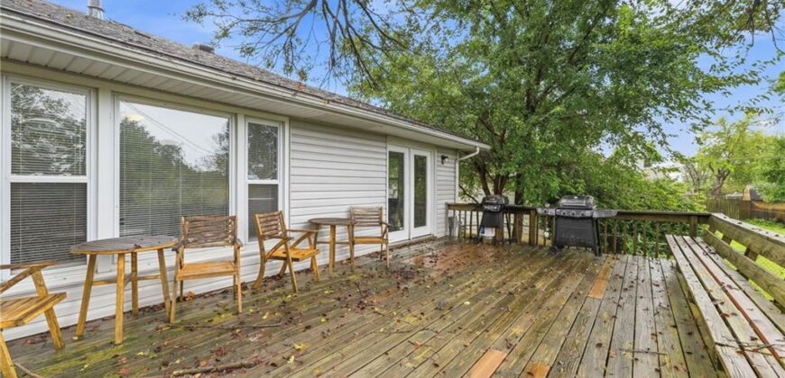 3238 N Chippewa Drive, Kansas City, MO 64116