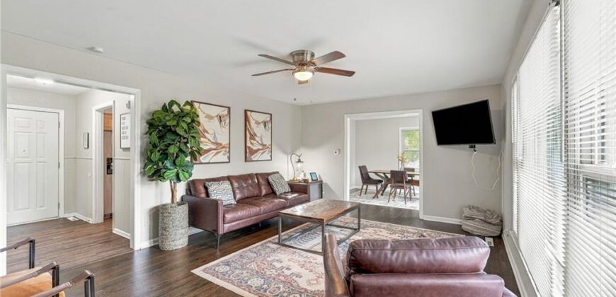 3238 N Chippewa Drive, Kansas City, MO 64116